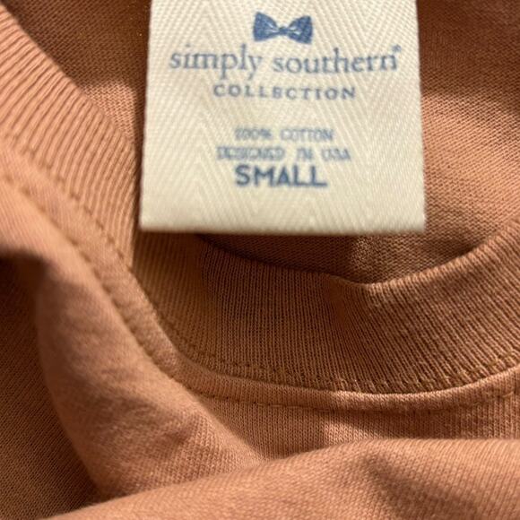 Simply Southern NWOT Long Sleeve T-Shirt with Sloth Size Small - Picture 4 of 4